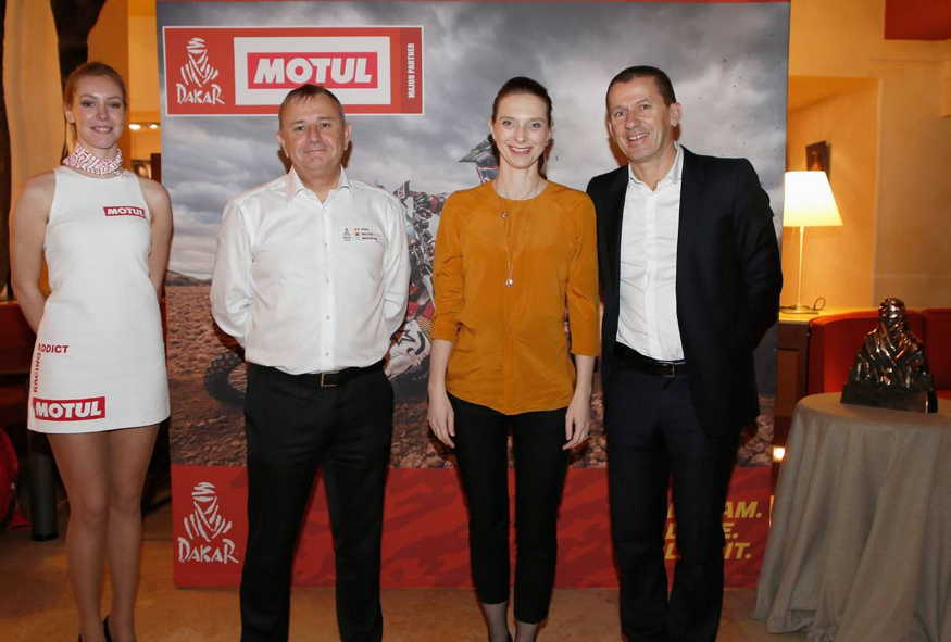 https://mmbiz.qlogo.cn/mmbiz_png/DPYNnBgPffTOJtRWgssTWgF5OTpibib103RDEb2FgwXvsFeYIGCM8dJkdgJAkjRoCnPNBuIE4grXRmAWkggXv6mg/0?wx_fmt=png